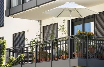 Designing a Private Retreat: Essential Tips for Screening Your Apartment Balcony